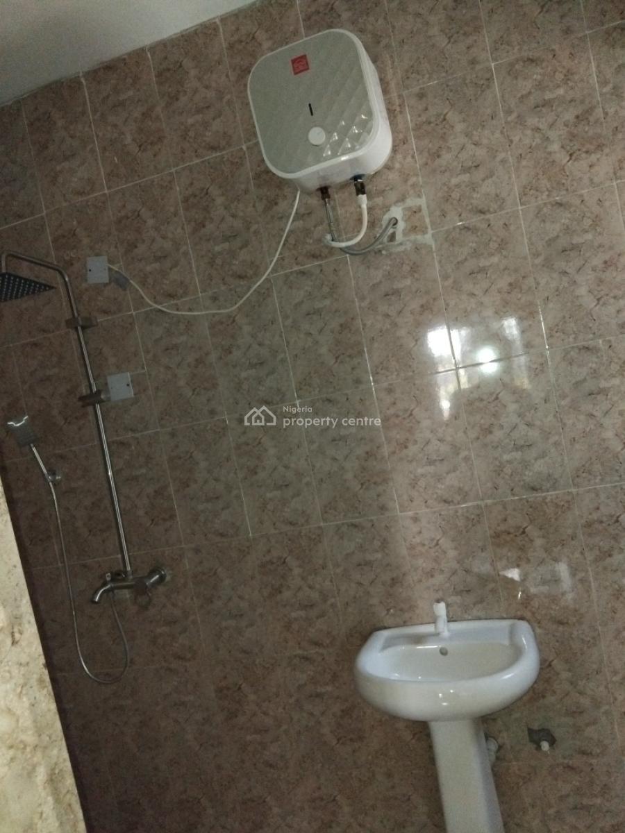 2bedroom Flat Available.., 23 Grace Street Muniru Estate Ogombo Ajah, Ogombo, Ajah, Lagos, Flat / Apartment for Rent