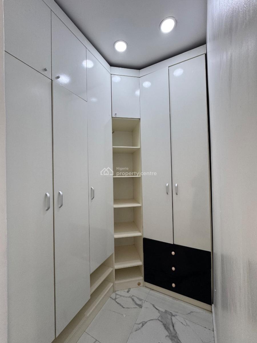 𝐌𝐀𝐈𝐍𝐓𝐀𝐈𝐍𝐄𝐃 4 𝐁𝐄𝐃𝐑𝐎𝐎𝐌 𝐒𝐄𝐌𝐈 𝐃𝐄𝐓𝐀𝐂𝐇𝐄𝐃, Ikate, Lekki, Ikate, Lekki, Lagos, Semi-detached Duplex for Rent