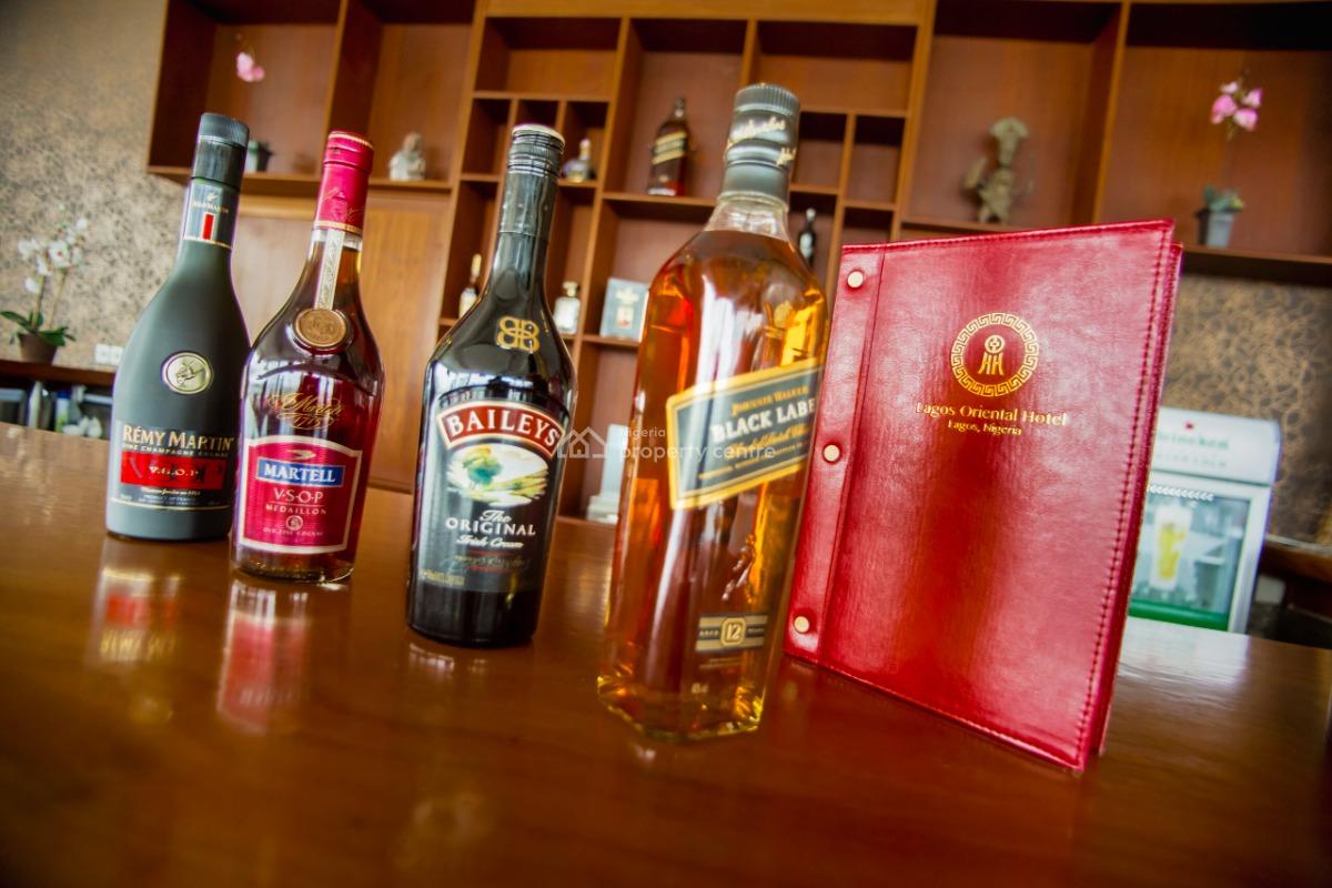 Luxury Commercial Hotel, Victoria Island (vi), Lagos, Hotel / Guest House for Sale