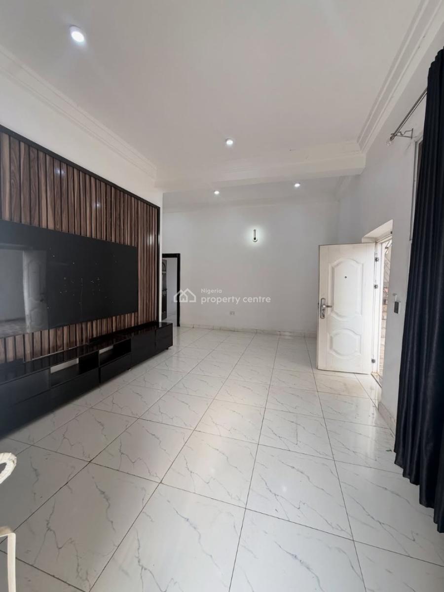 2 Bedroom Apartment, 3rd Avenue Gwarinpa Abuja, Gwarinpa, Abuja, Flat / Apartment for Rent