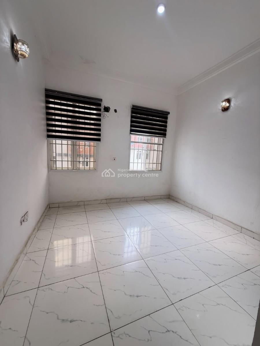 2 Bedroom Apartment, 3rd Avenue Gwarinpa Abuja, Gwarinpa, Abuja, Flat / Apartment for Rent