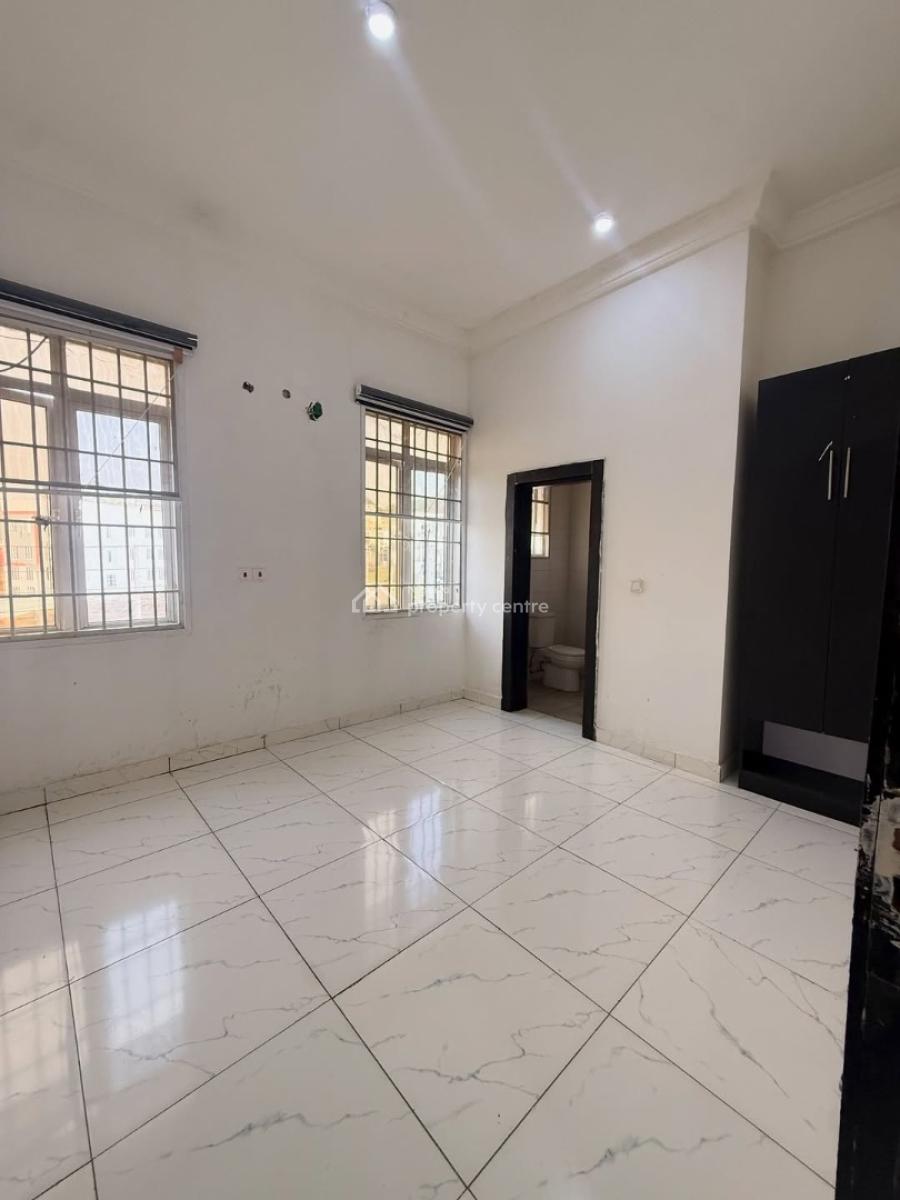 2 Bedroom Apartment, 3rd Avenue Gwarinpa Abuja, Gwarinpa, Abuja, Flat / Apartment for Rent