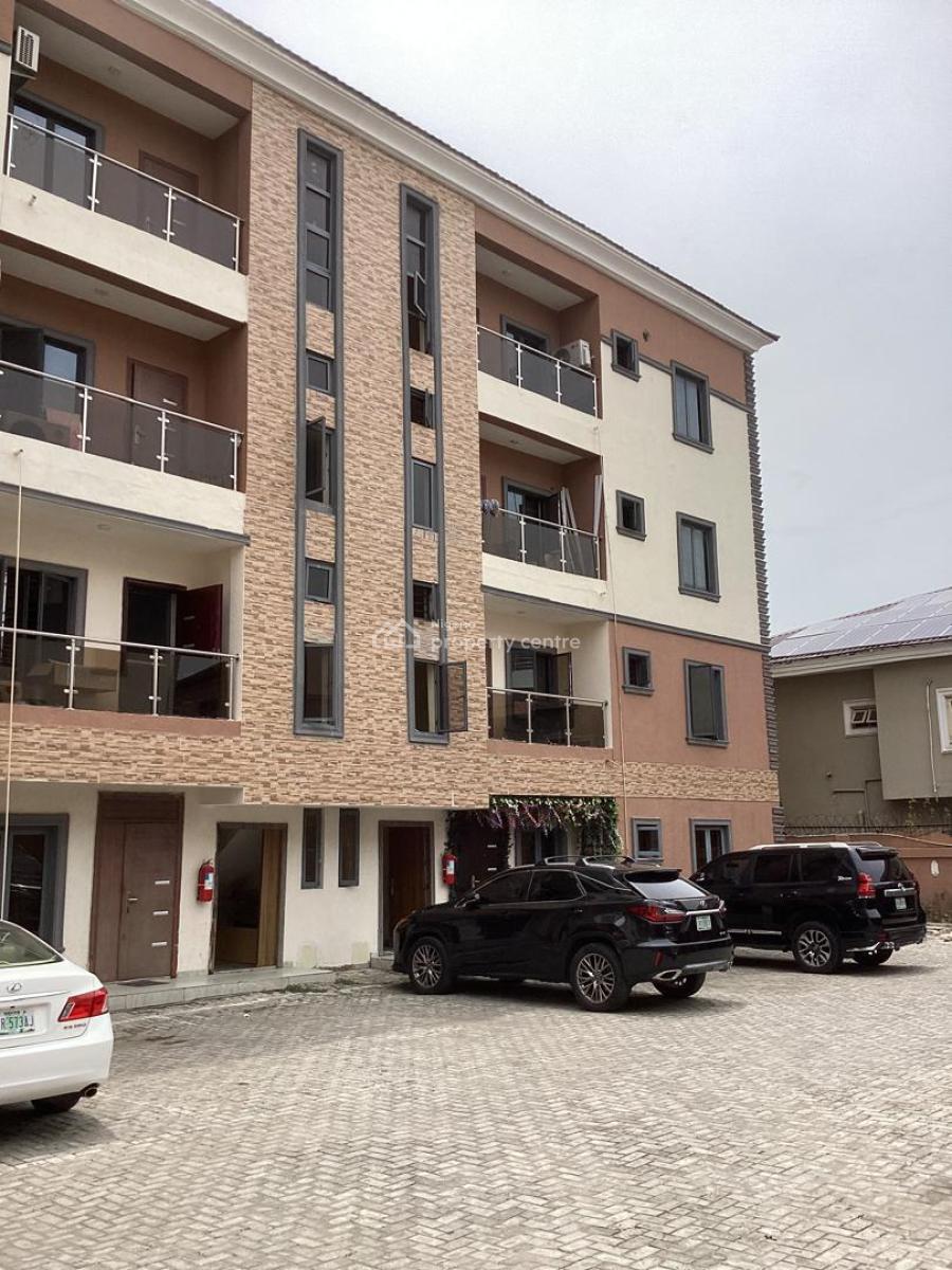 Self Service Specious 3 Bedroom Flat with a Bq, Lekki Phase 1, Lekki Phase 1, Lekki, Lagos, Flat / Apartment for Rent