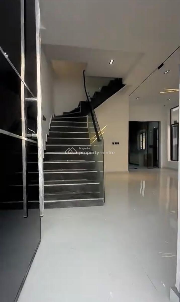 Luxury 4bedroom, Ikota, Lekki, Lagos, Semi-detached Duplex for Rent