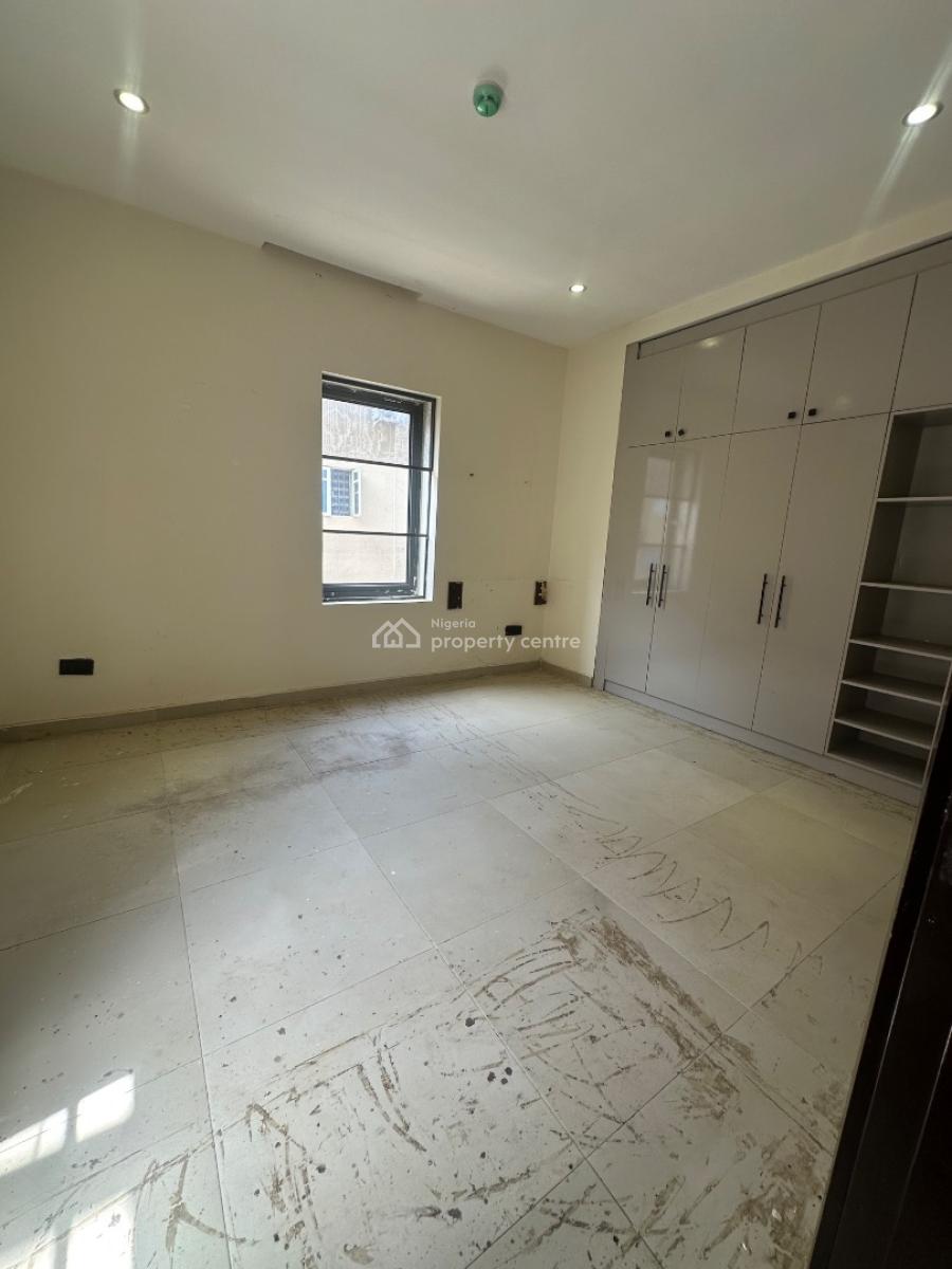 Fully Serviced 2bedroom Apartment, Off Spg Road Ologolo, Lekki, Lagos, Flat / Apartment for Rent