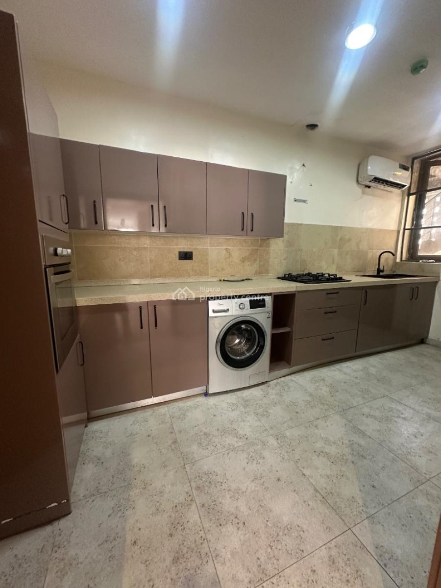 Fully Serviced 2bedroom Apartment, Off Spg Road Ologolo, Lekki, Lagos, Flat / Apartment for Rent
