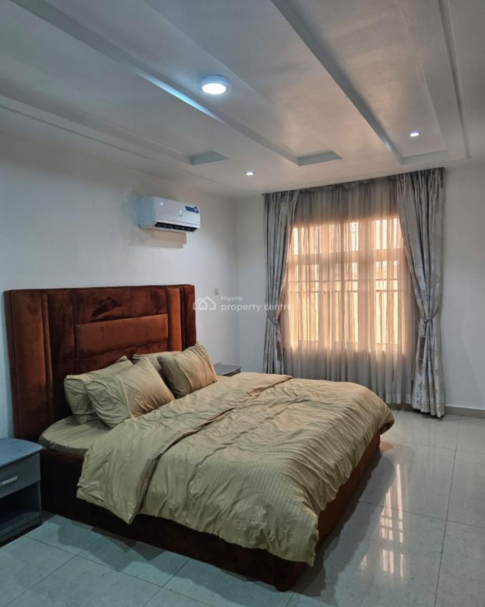 Fullly Furnished, Fully Serviced 3 Bedroom Flat with Bq, Lekki Phase 1, Lekki, Lagos, Flat / Apartment for Rent