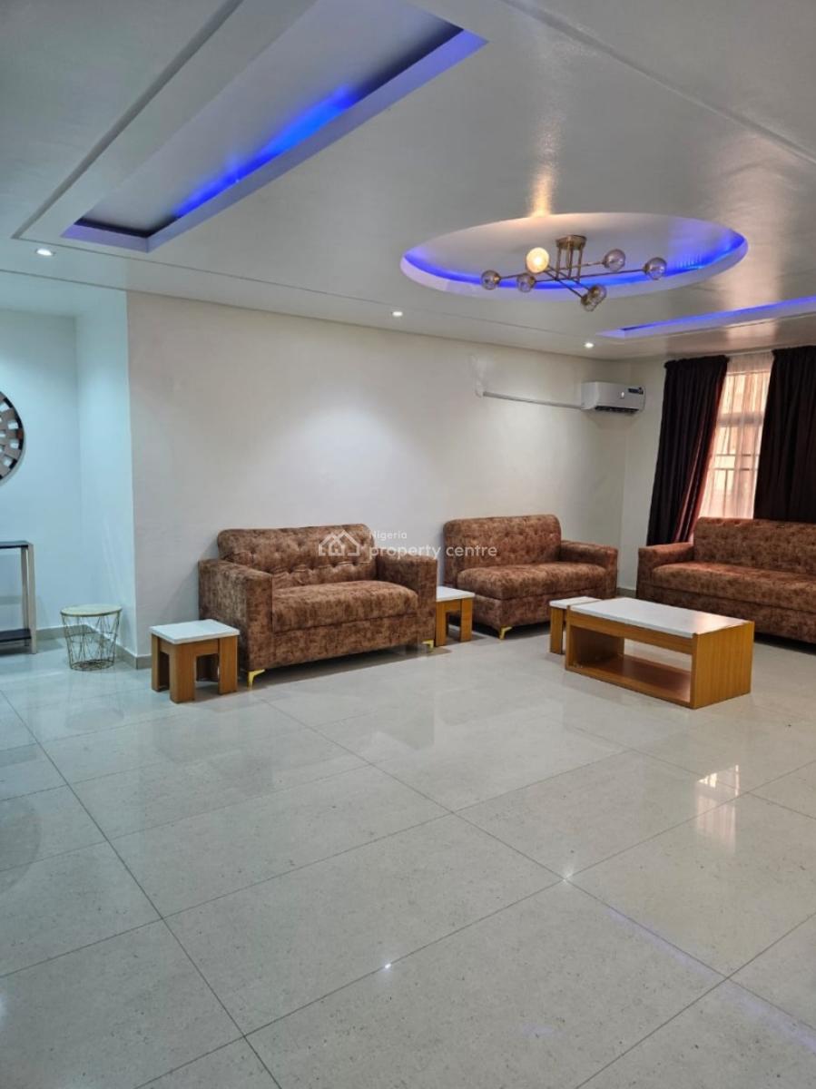 Fullly Furnished, Fully Serviced 3 Bedroom Flat with Bq, Lekki Phase 1, Lekki, Lagos, Flat / Apartment for Rent