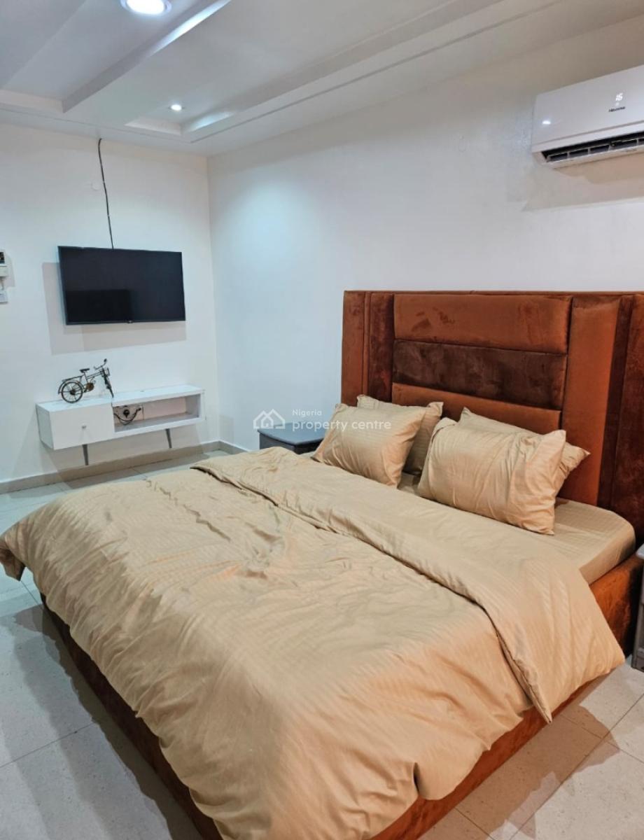 Fullly Furnished, Fully Serviced 3 Bedroom Flat with Bq, Lekki Phase 1, Lekki, Lagos, Flat / Apartment for Rent