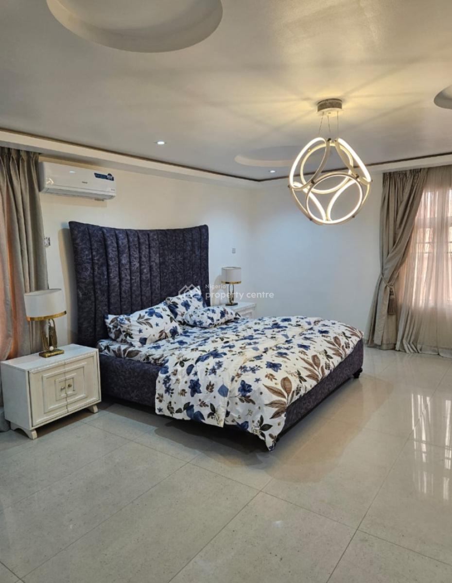 Fullly Furnished, Fully Serviced 3 Bedroom Flat with Bq, Lekki Phase 1, Lekki, Lagos, Flat / Apartment for Rent