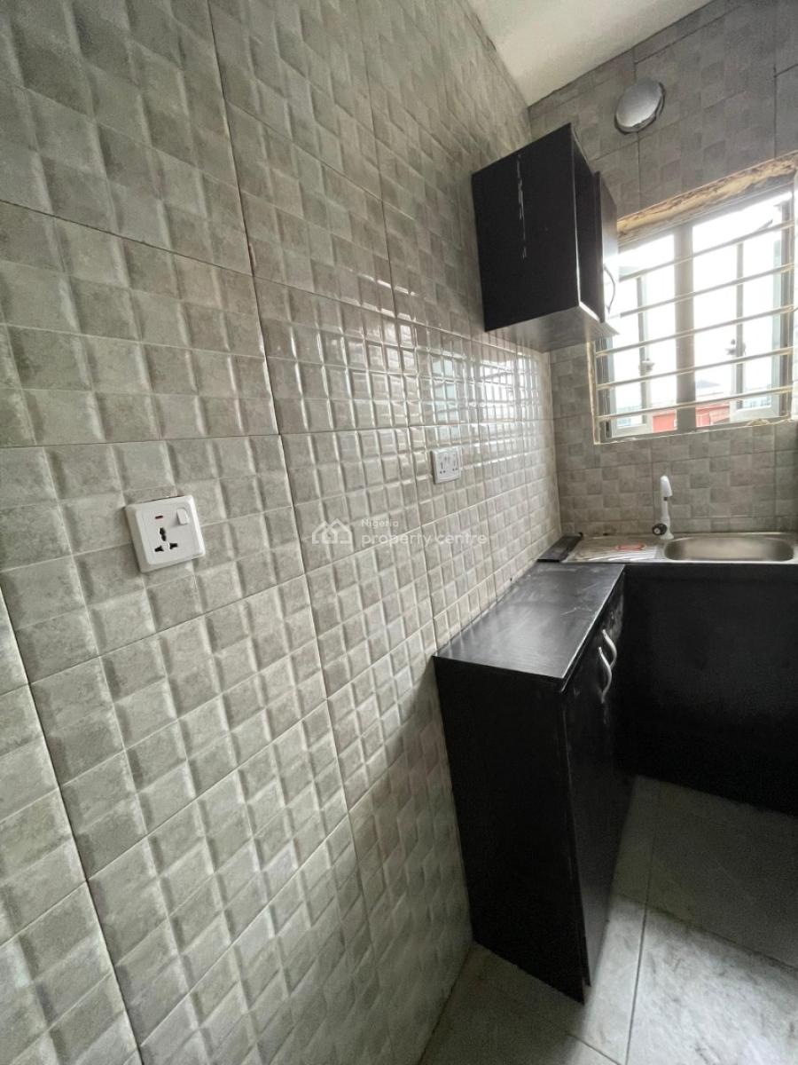 Newly Built 2 Bedroom Flat, Gbagada, Lagos, Flat / Apartment for Rent