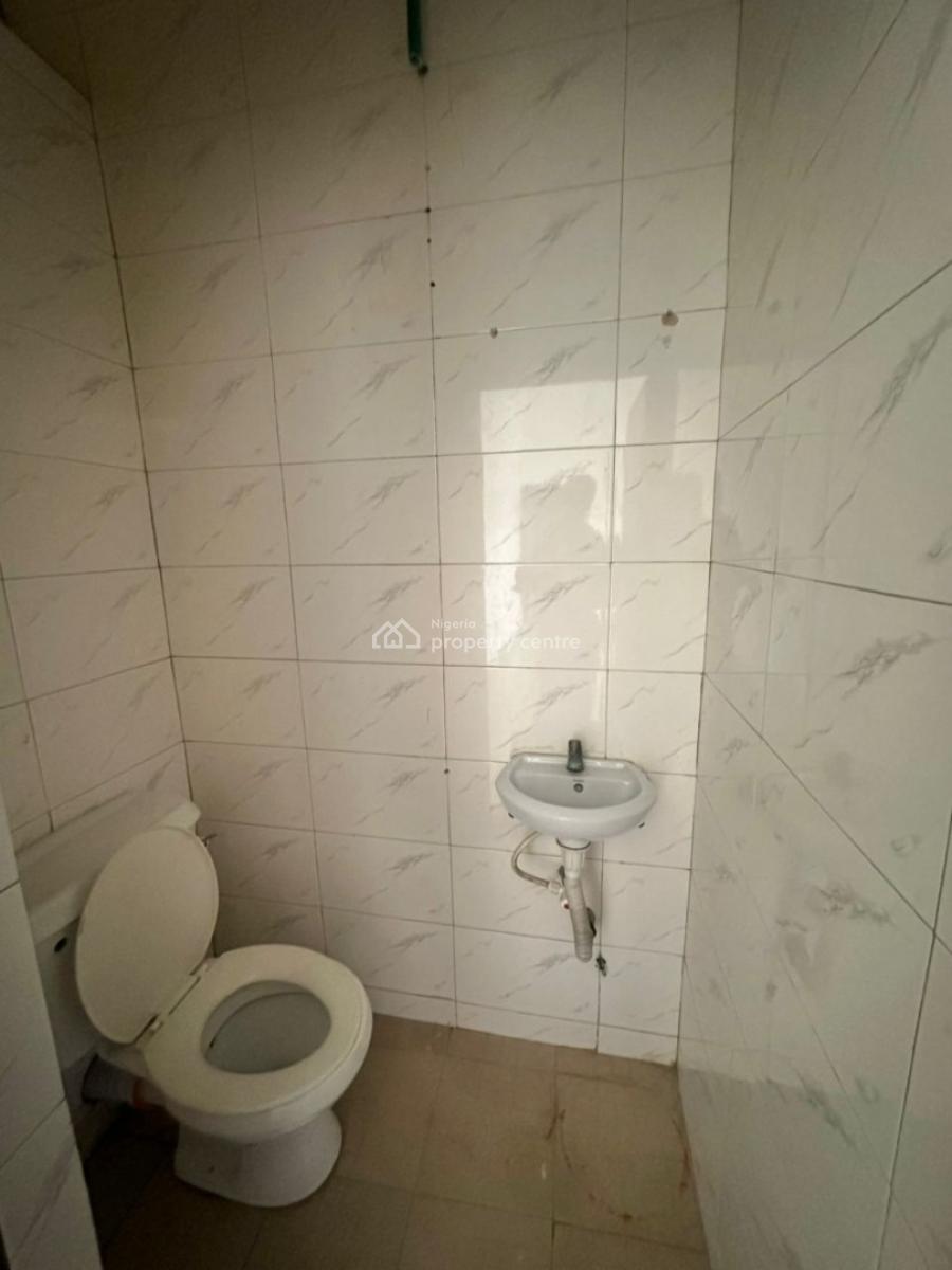 Room and Parlour with Personal Prepaid Metre Secured Estate, Secured Estate, Osapa, Lekki, Lagos, Mini Flat (room and Parlour) for Rent
