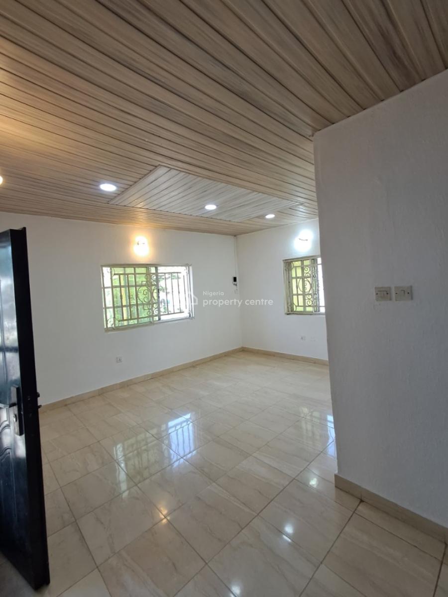2-bedroom Flat Upstairs, New Road Alpha Beach, Chevron Lekki, Lekki, Lagos, Flat / Apartment for Rent