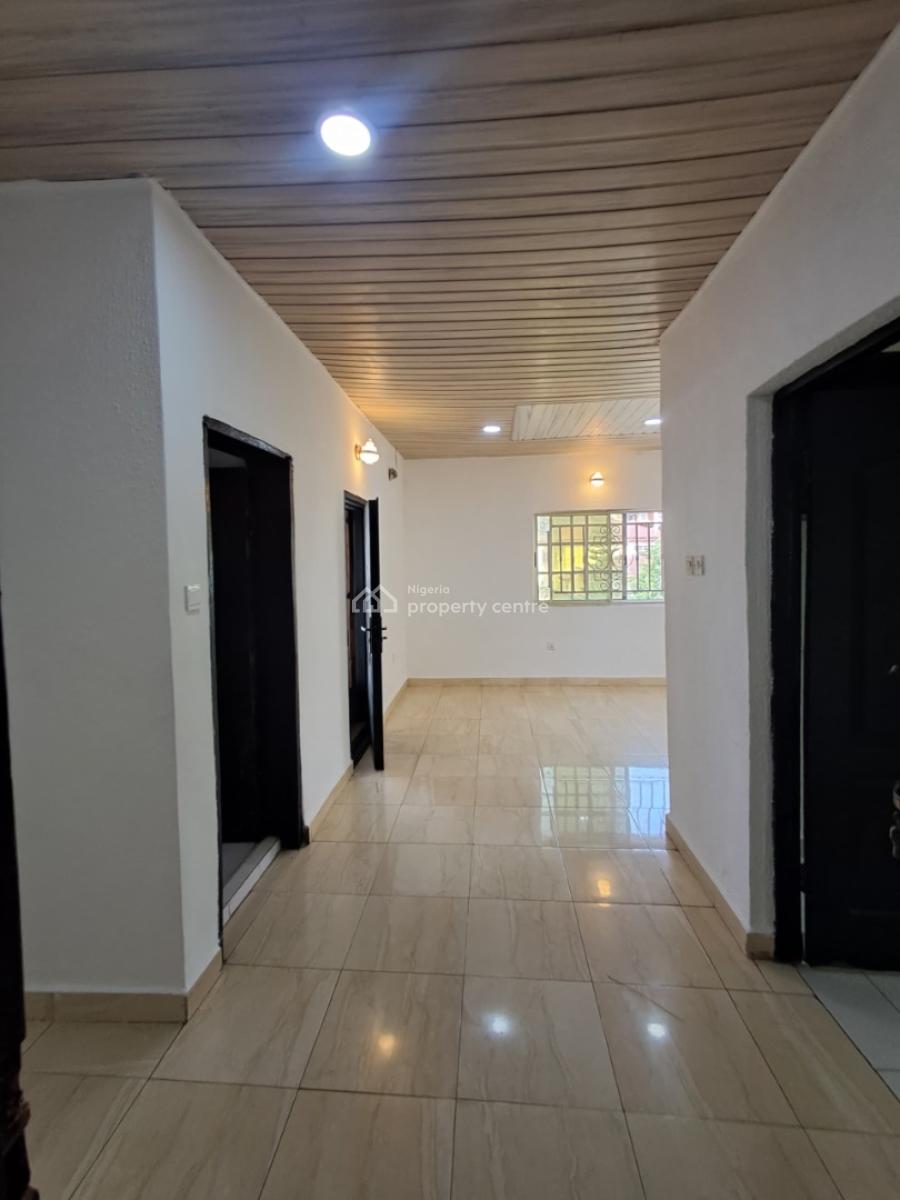 2-bedroom Flat Upstairs, New Road Alpha Beach, Chevron Lekki, Lekki, Lagos, Flat / Apartment for Rent