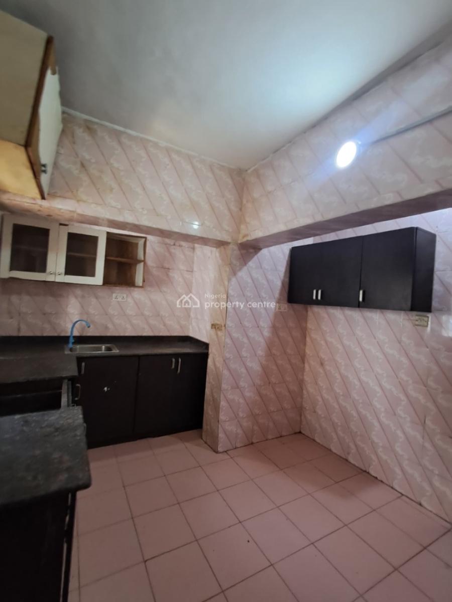 2-bedroom Flat Upstairs, New Road Alpha Beach, Chevron Lekki, Lekki, Lagos, Flat / Apartment for Rent