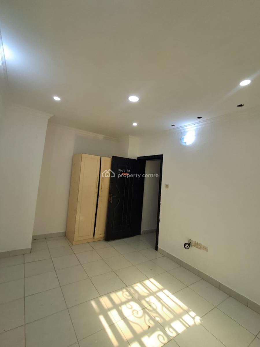 2-bedroom Flat Upstairs, New Road Alpha Beach, Chevron Lekki, Lekki, Lagos, Flat / Apartment for Rent