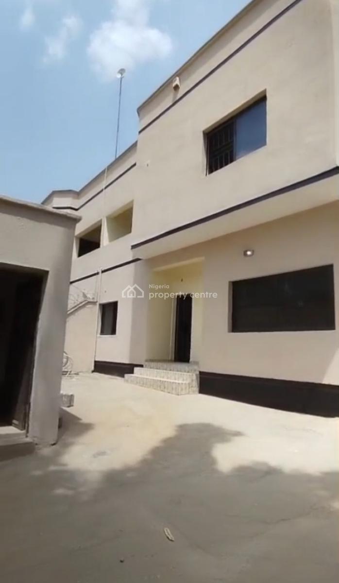 5 Bedroom Semi Detached Duplex with a 2 Bedroom Flat Chalet, Wuse 2, Wuse 2, Abuja, Semi-detached Duplex for Rent