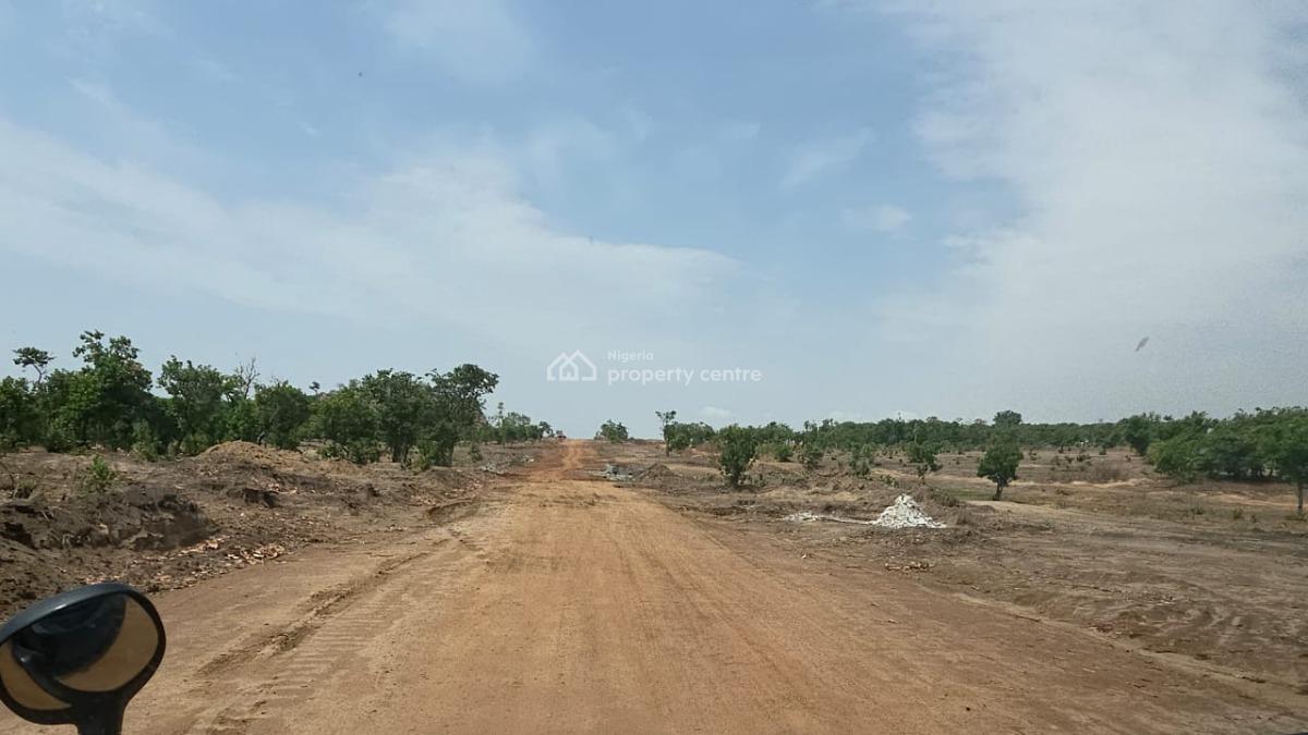 5 Bedroom Fully Detached Duplex, Landsjotter Apo Golfview Cluster 11 Along Burun Express Way Kabusa, Burun, Abuja, Mixed-use Land for Sale