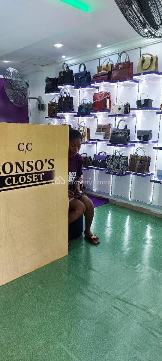 a Luxury Fully Set-up, Stylish and Income-generating Fashion House, Junction, Egbeda, Alimosho, Lagos, Shop for Rent