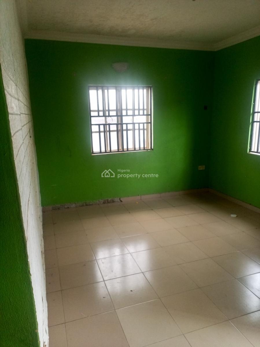 Comfortable Mini Flat with 2 Toilets, Before Highland Estate Magboro, Magboro, Ogun, Mini Flat (room and Parlour) for Rent