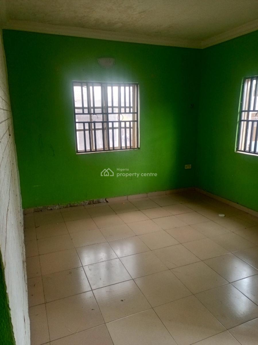 Comfortable Mini Flat with 2 Toilets, Before Highland Estate Magboro, Magboro, Ogun, Mini Flat (room and Parlour) for Rent