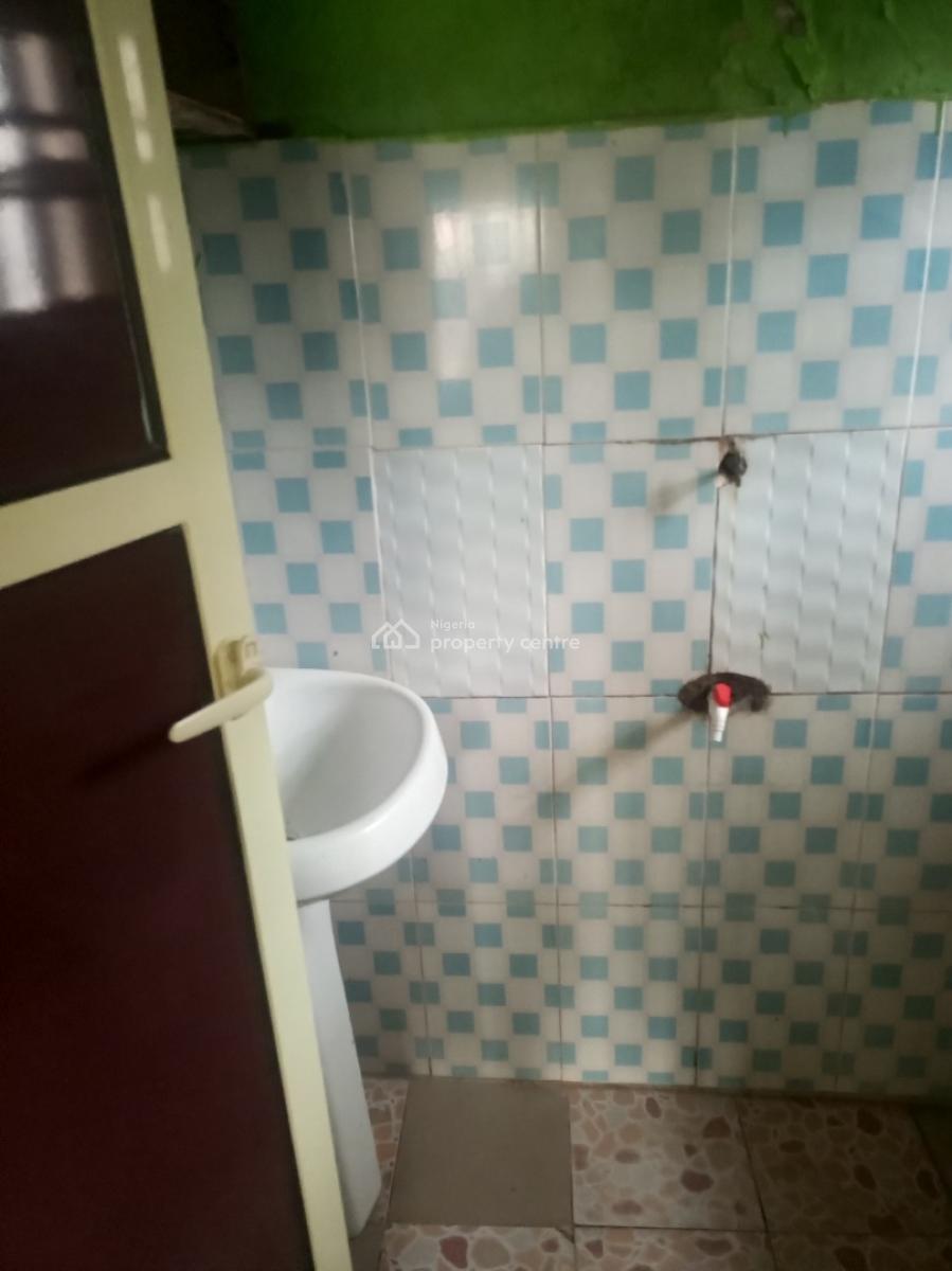 Comfortable Mini Flat with 2 Toilets, Before Highland Estate Magboro, Magboro, Ogun, Mini Flat (room and Parlour) for Rent