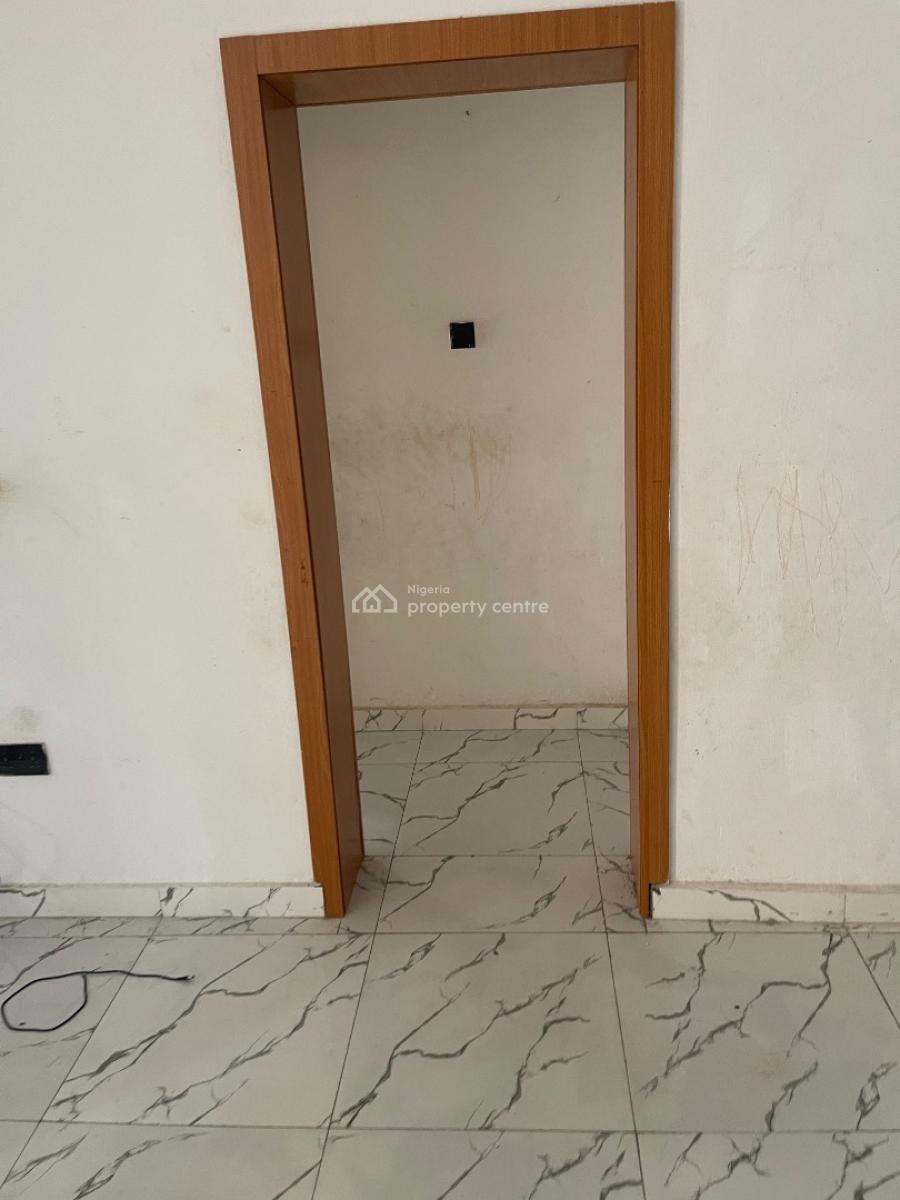 2 Bedrooms Apartment, Ire, Ogombo, Ajah, Lagos, Flat / Apartment for Rent