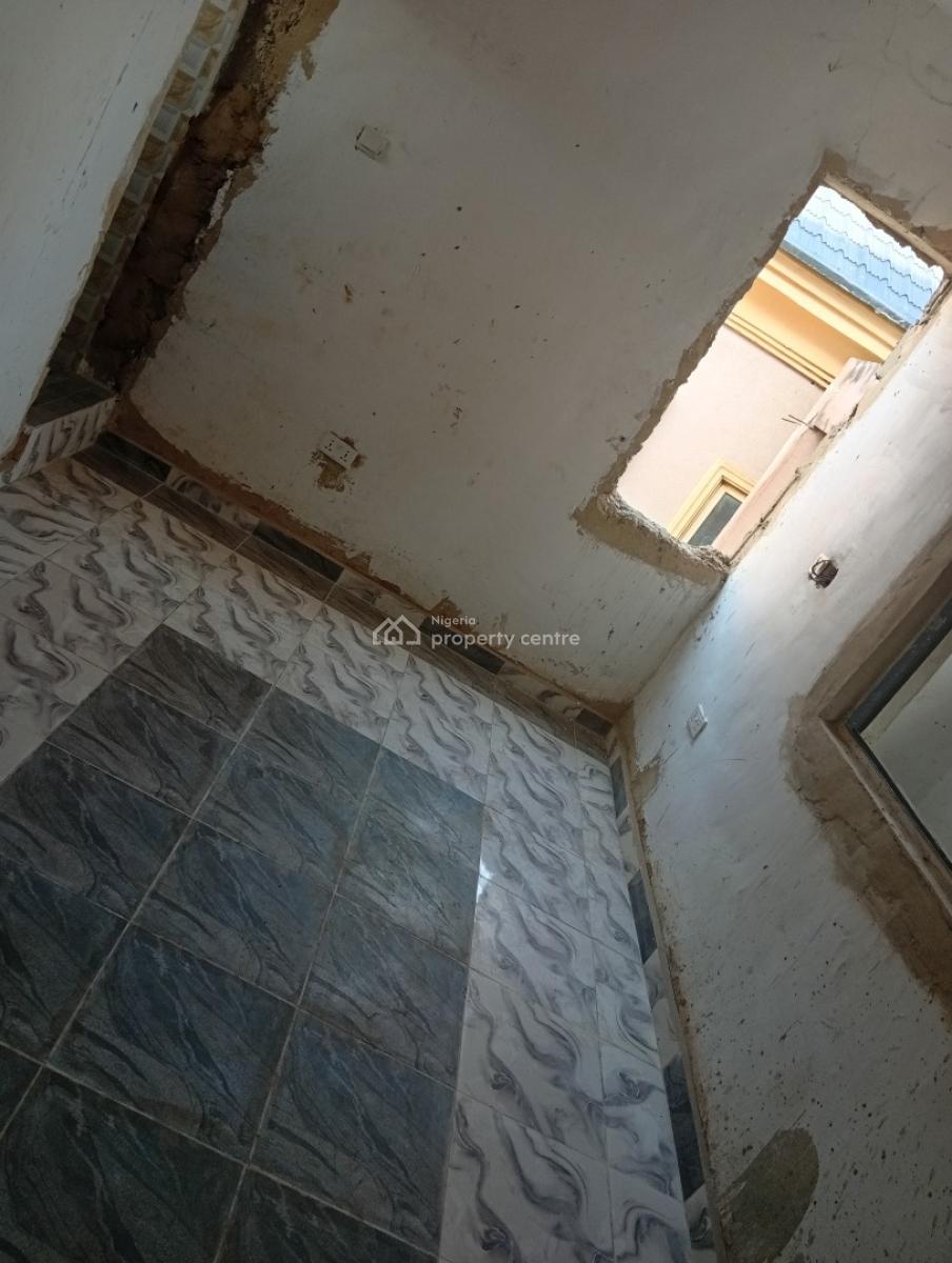 Newly Built Roomself, Off,ilaje Road, Bariga Lagos, Bariga, Shomolu, Lagos, Self Contain (single Rooms) for Rent