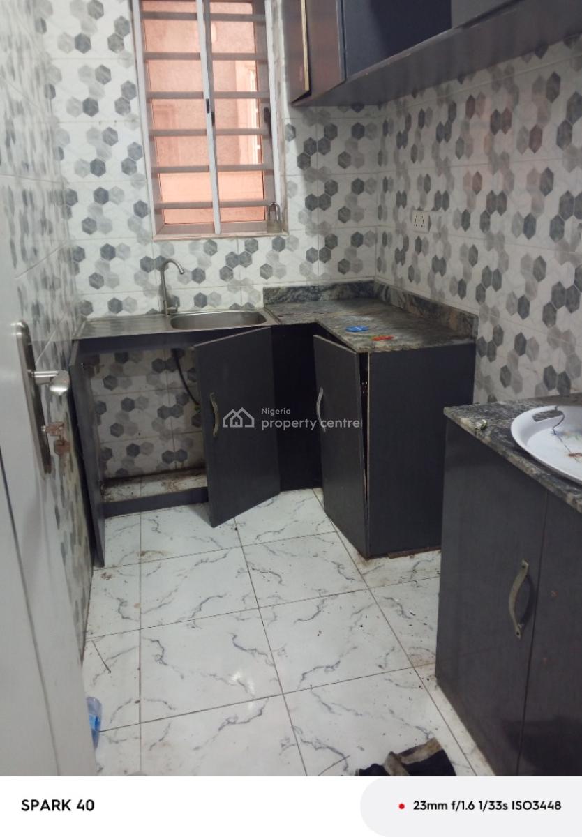 Neatly Used Miniflat Apartment Only Downstairs Available, Awoyaya New Road 2nd Baale Rd, Awoyaya, Ibeju Lekki, Lagos, Mini Flat (room and Parlour) for Rent