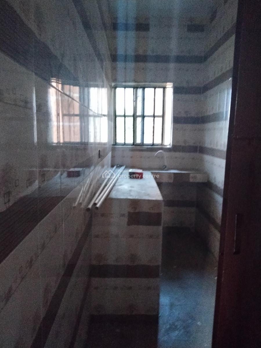 Lovely Mini Flat at Magboro Via Ojodu Berger, Magboro, Magboro, Ogun, Mini Flat (room and Parlour) for Rent