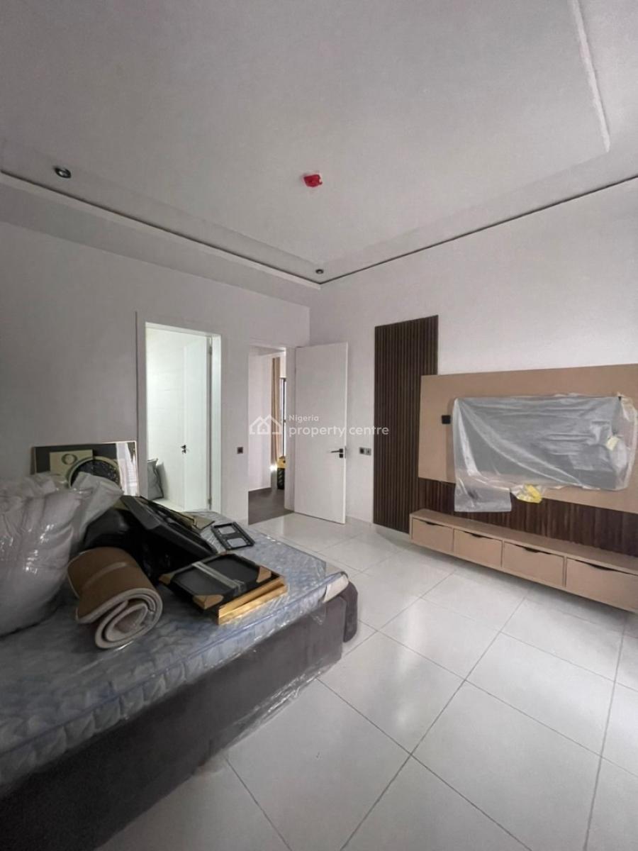 Tastefully Mini Flat Fully Serviced, The Property Located at Lekki Phase 1, Lekki, Lagos, Mini Flat (room and Parlour) for Rent