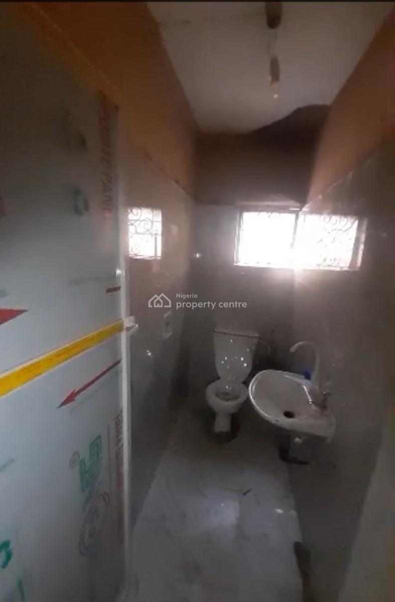 Renovated Spacious 2bedroom Flat in a Good Estate, Ketu, in a Serene Estate, Alapere, Ketu, Lagos, Flat / Apartment for Rent