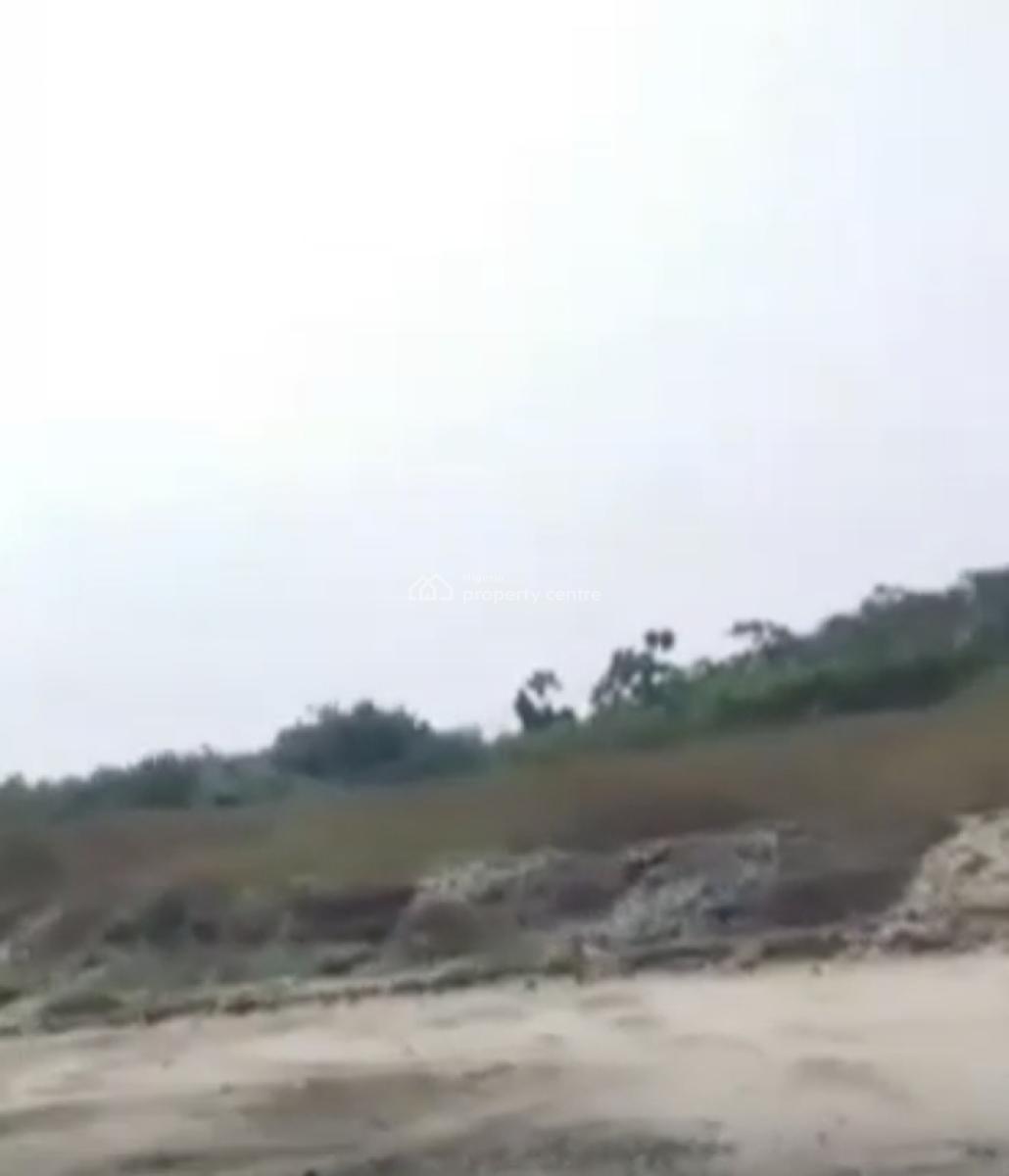 75plots (50,000sqm) 5hectares  ‎title: Registered Deed of Assignment (, Ajayi Apata Estate Between Crown Estate and Farapark Estate , Sangoted, Sangotedo, Ajah, Lagos, Mixed-use Land for Sale