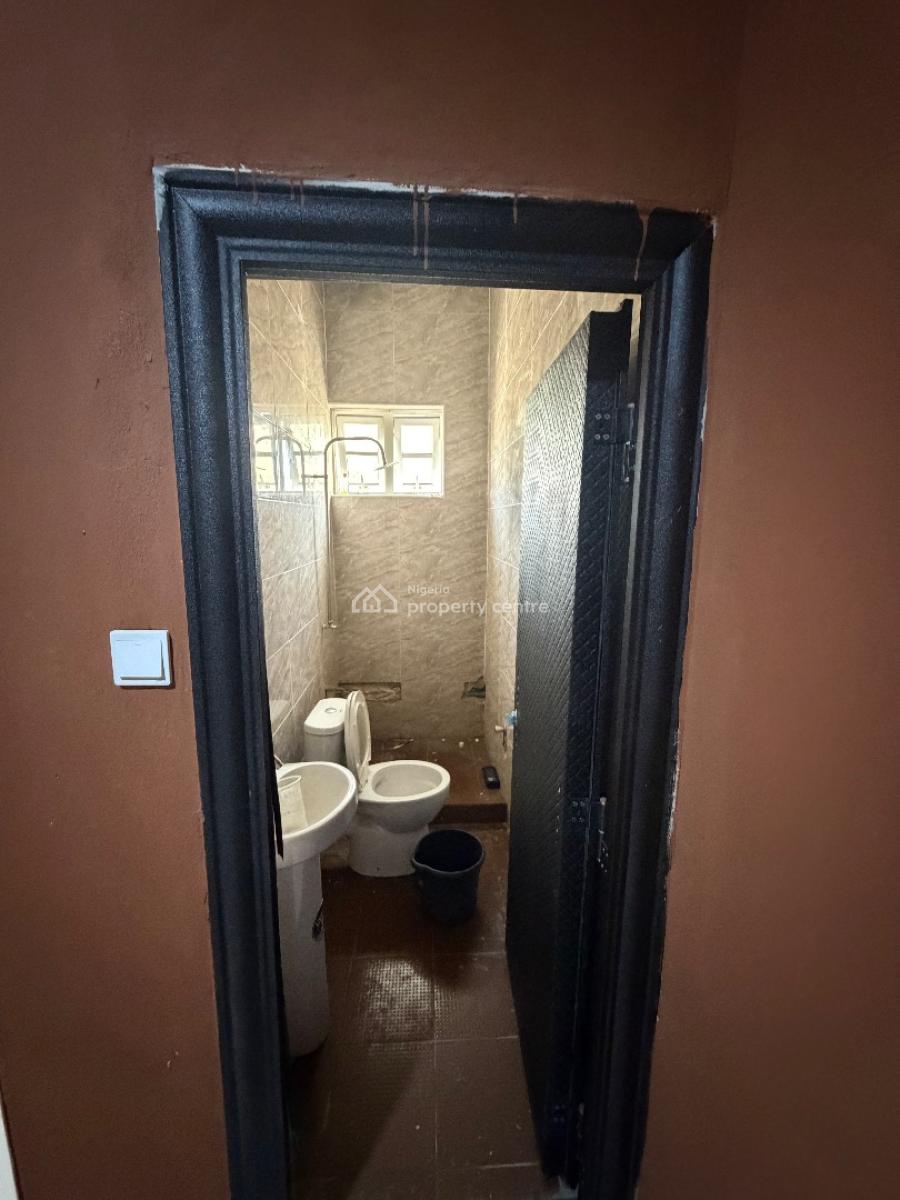 Decent 1 Bedroom, Alpha Beach Road,, Igbo Efon, Lekki, Lagos, Mini Flat (room and Parlour) for Rent