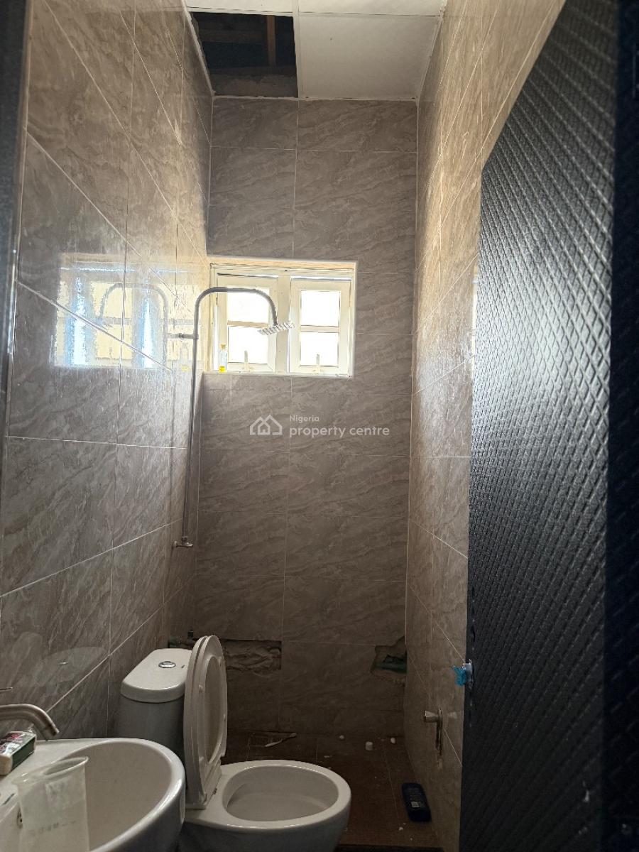 Decent 1 Bedroom, Alpha Beach Road,, Igbo Efon, Lekki, Lagos, Mini Flat (room and Parlour) for Rent