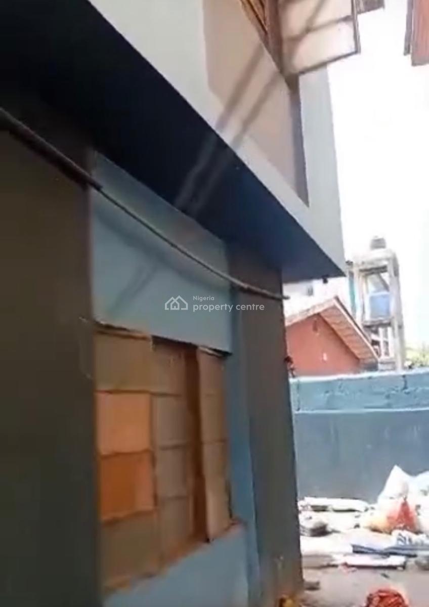 Promo Price of a Very Spacious 4 Bedrooms Duplex, Pako Bus Stop Very Close to The Express Road, Ipakodo, Ikorodu, Lagos, Detached Duplex for Sale