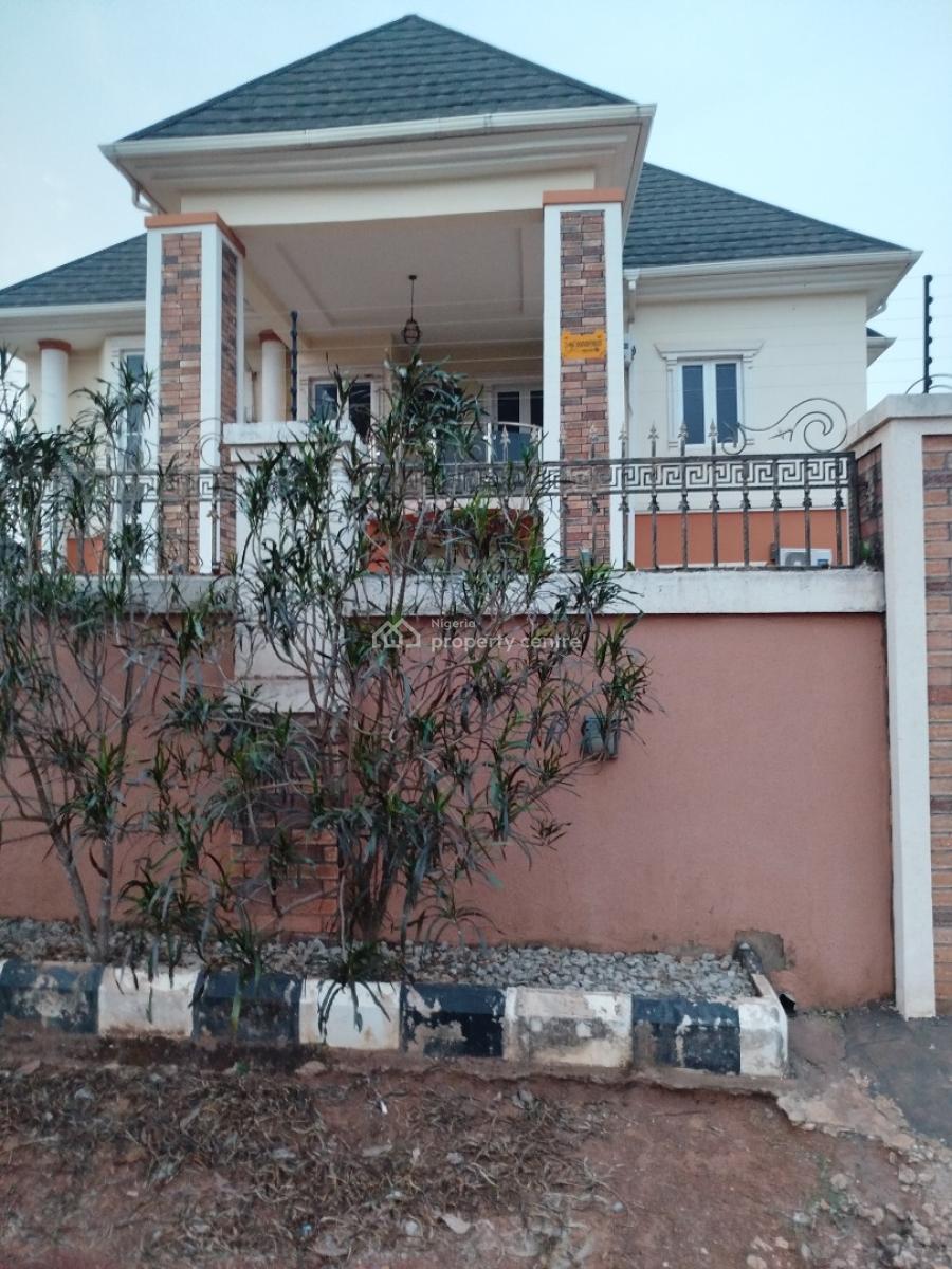 Well Built 6-bedroom Duplex + Bq on 700sqm, Independence Layout, Premier Layout, Enugu, Enugu, Detached Duplex for Sale