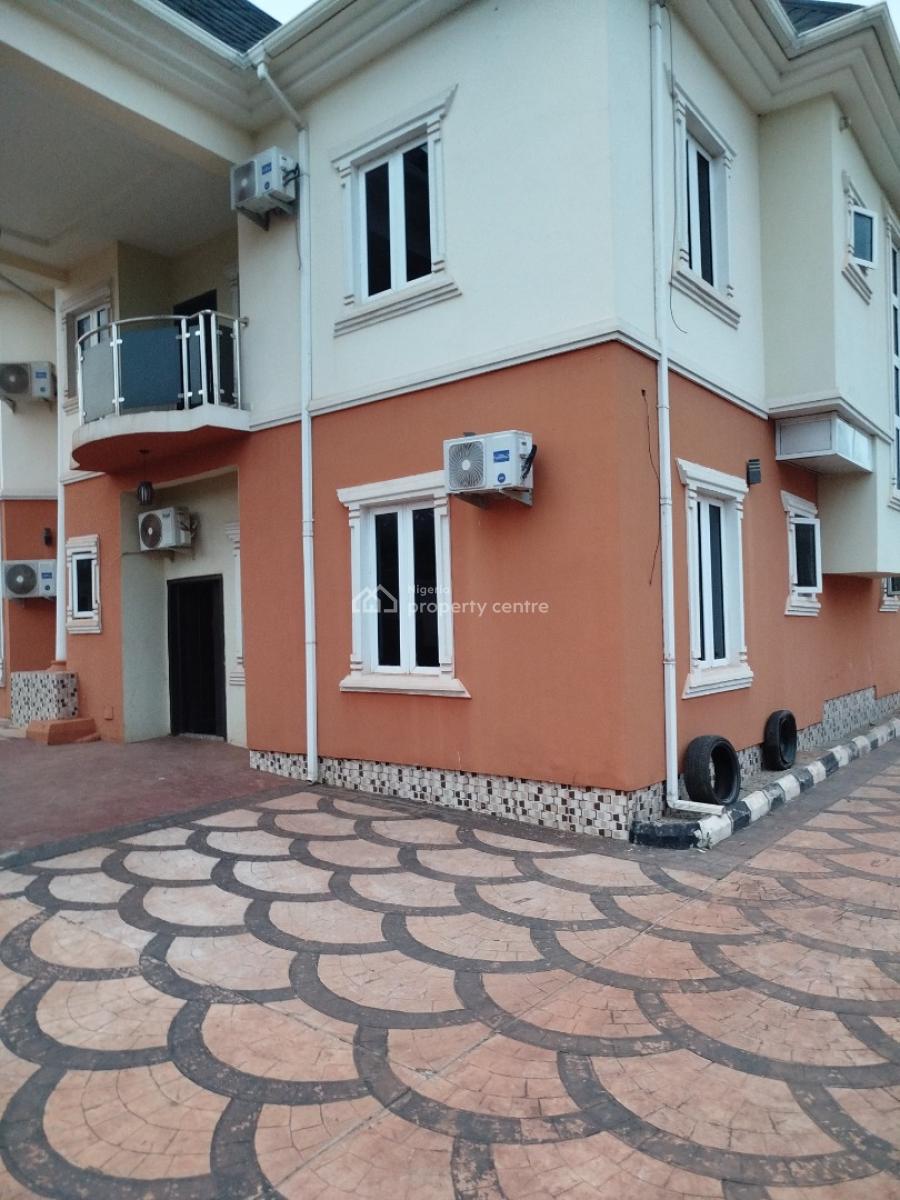 Well Built 6-bedroom Duplex + Bq on 700sqm, Independence Layout, Premier Layout, Enugu, Enugu, Detached Duplex for Sale