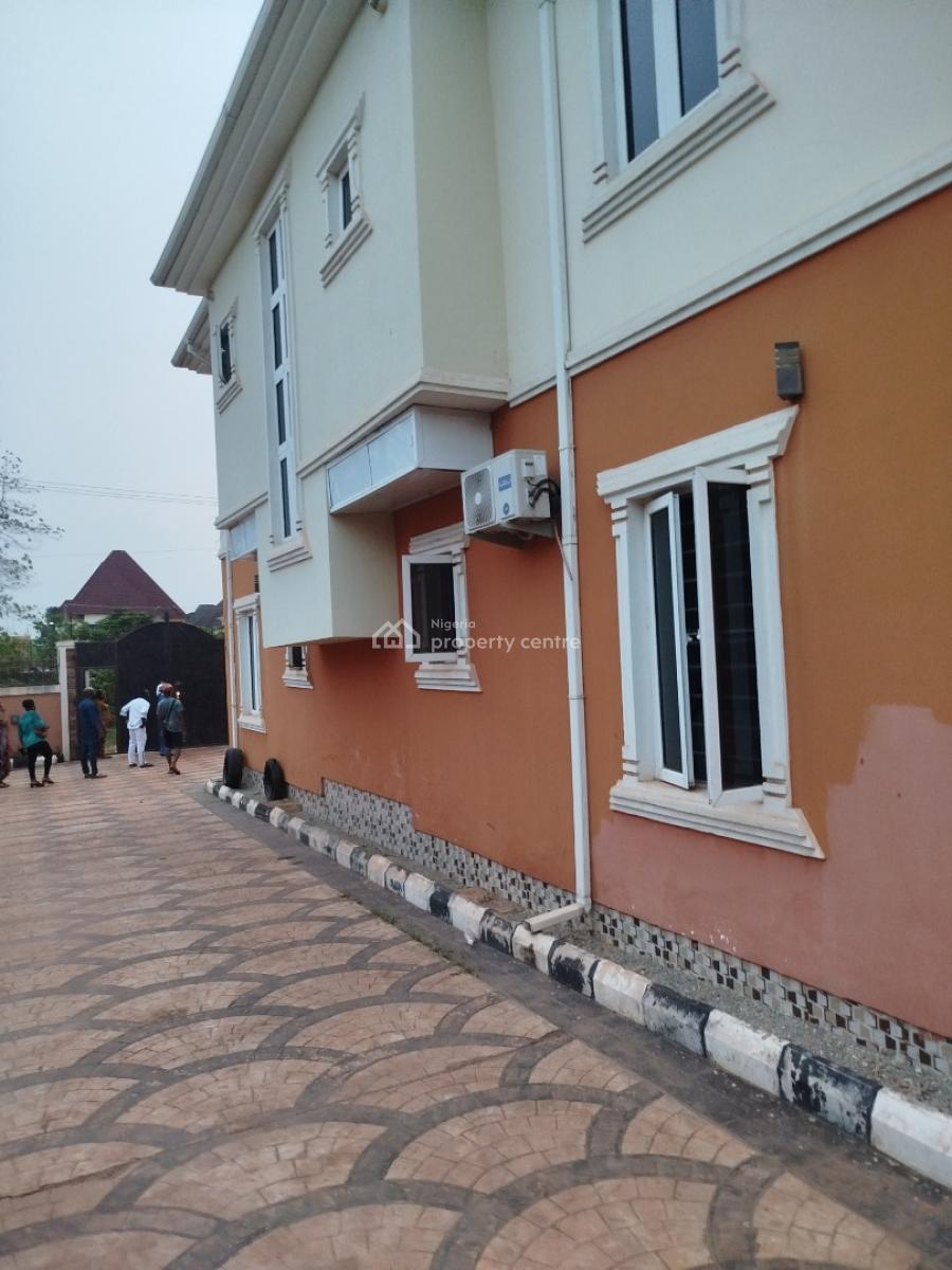 Well Built 6-bedroom Duplex + Bq on 700sqm, Independence Layout, Premier Layout, Enugu, Enugu, Detached Duplex for Sale
