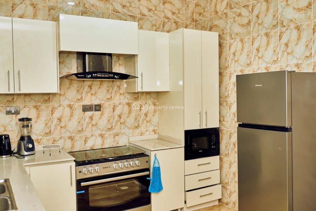 Fully Furnished 2 Bedroom Apartment, Up Floor, Ologolo, Lekki, Lagos, Flat / Apartment for Rent