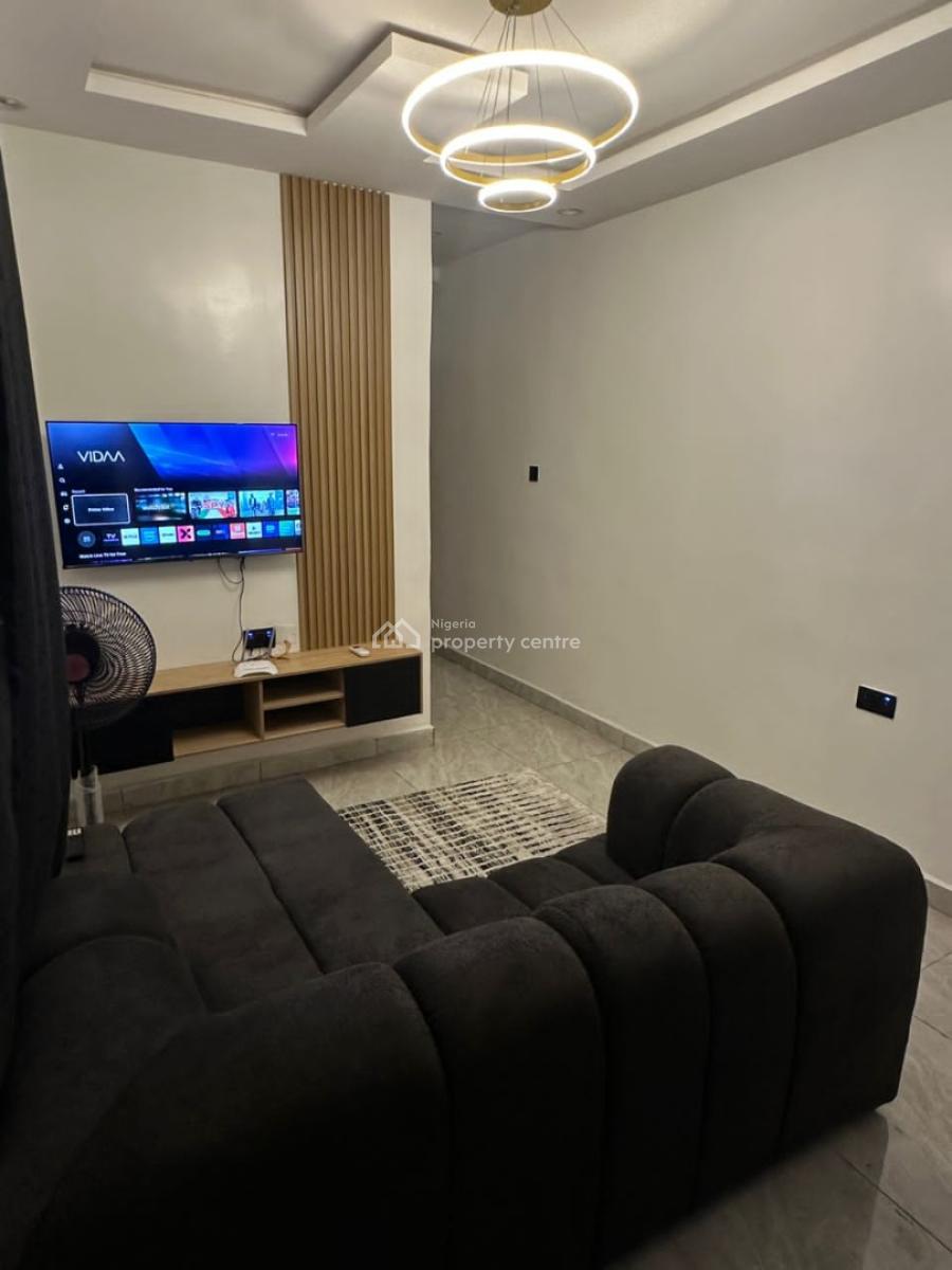 Apartmentswithgreen Palm Miniflat 1 Bedroom, Soyinka Street, Lad-lak, Shomolu, Lagos, Flat / Apartment Short Let