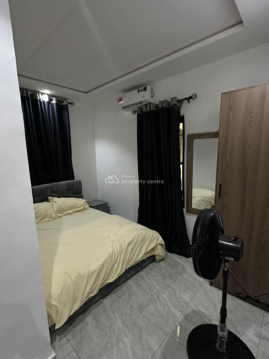 Apartmentswithgreen Silo Miniflat 1 Bedroom, Soyinka Street, Lad-lak, Shomolu, Lagos, Flat / Apartment Short Let