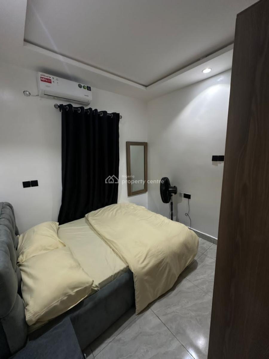 Apartmentswithgreen Crest Miniflat 1 Bedroom, Soyinka Street, Lad-lak, Shomolu, Lagos, Flat / Apartment Short Let