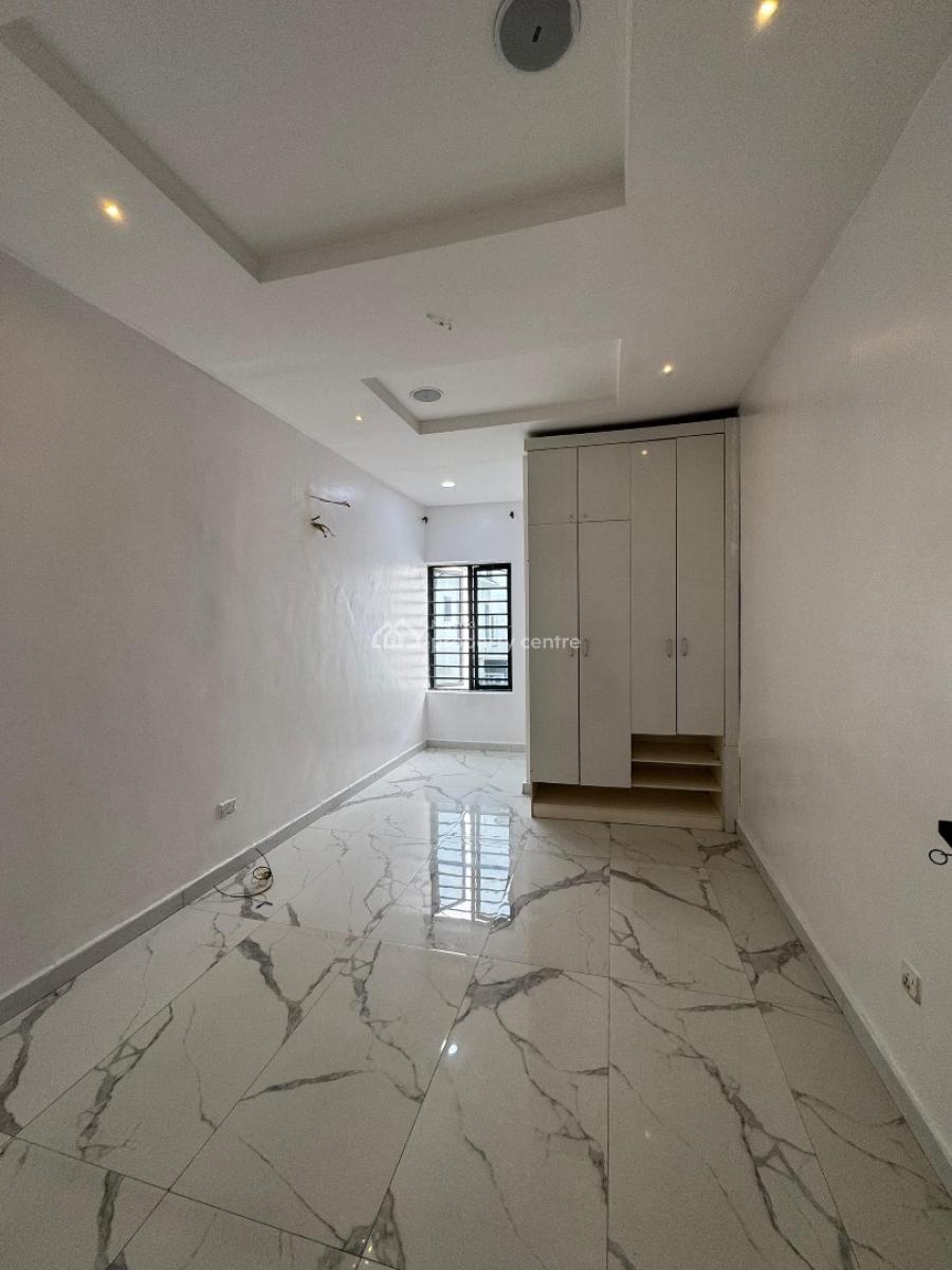 Well Maintained 4 Bedrooms Semi-detached Duplex with Bq, Ikate, Lekki, Lagos, Semi-detached Duplex for Rent