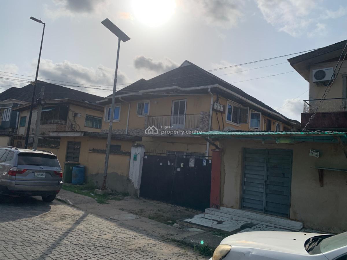 3 Bedrooms, Upstairs, Front Flat, Bode Thomas, Surulere, Lagos, Flat / Apartment for Rent