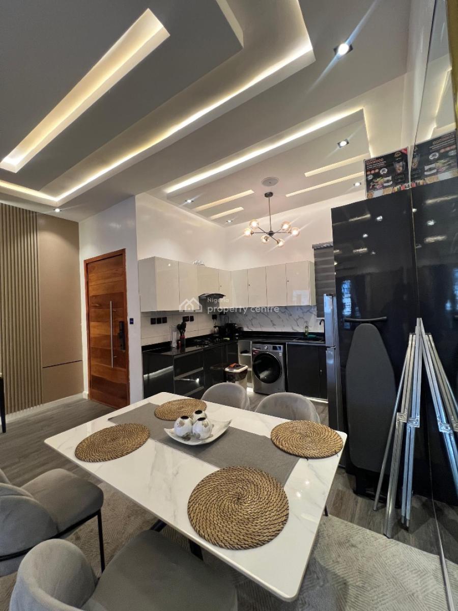 Fully Furnished & Serviced  2bedroom Apartment All Rooms En-suite, Ilasan, Lekki, Lagos, Flat / Apartment for Rent