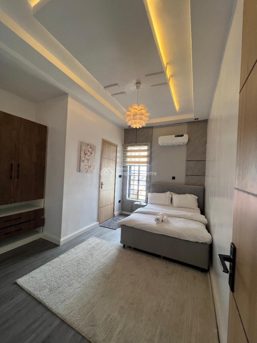 Fully Furnished & Serviced  2bedroom Apartment All Rooms En-suite, Ilasan, Lekki, Lagos, Flat / Apartment for Rent