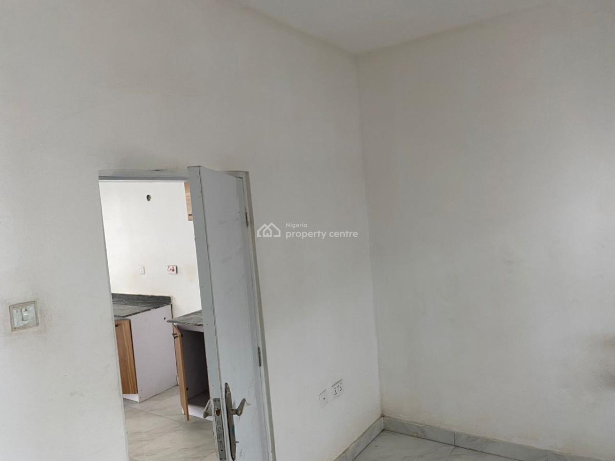 One Bedroom Apartment Downstairs, Ologolo Lekki Lagos, Ologolo, Lekki, Lagos, Mini Flat (room and Parlour) for Rent