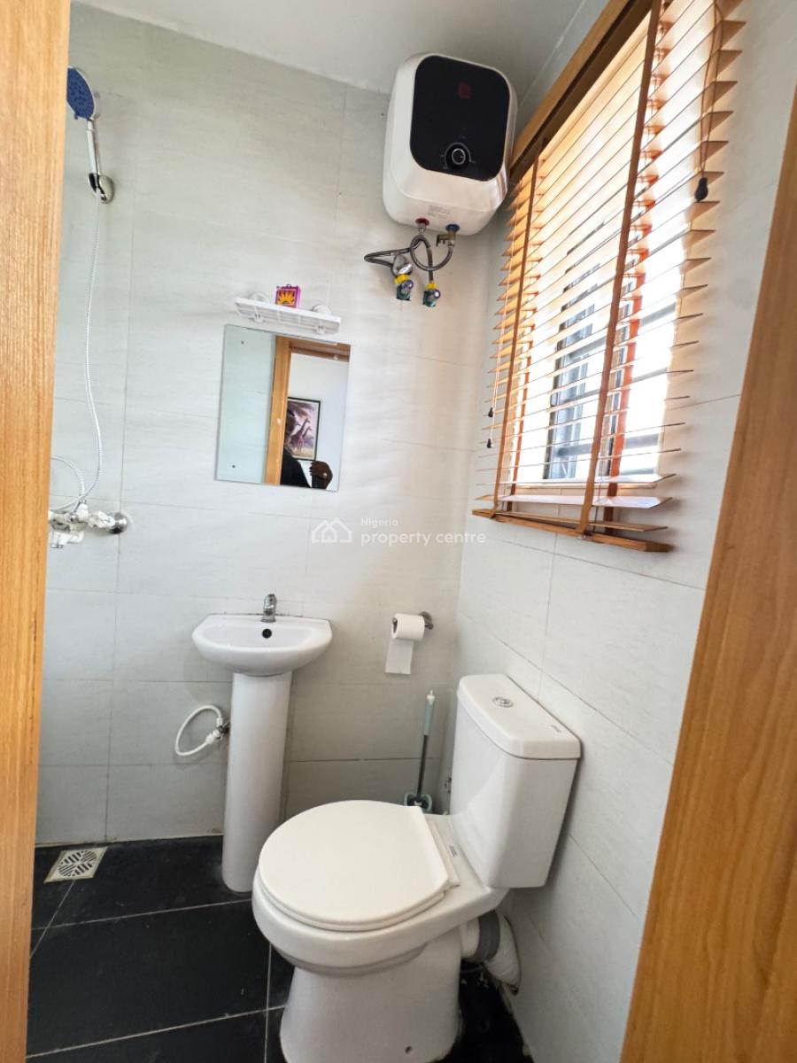 Nice Unfurnish 2 Bedroom Duplex Terrace Very  Spacious, Orchid Road Lekki, Lekki, Lagos, Terraced Duplex for Rent