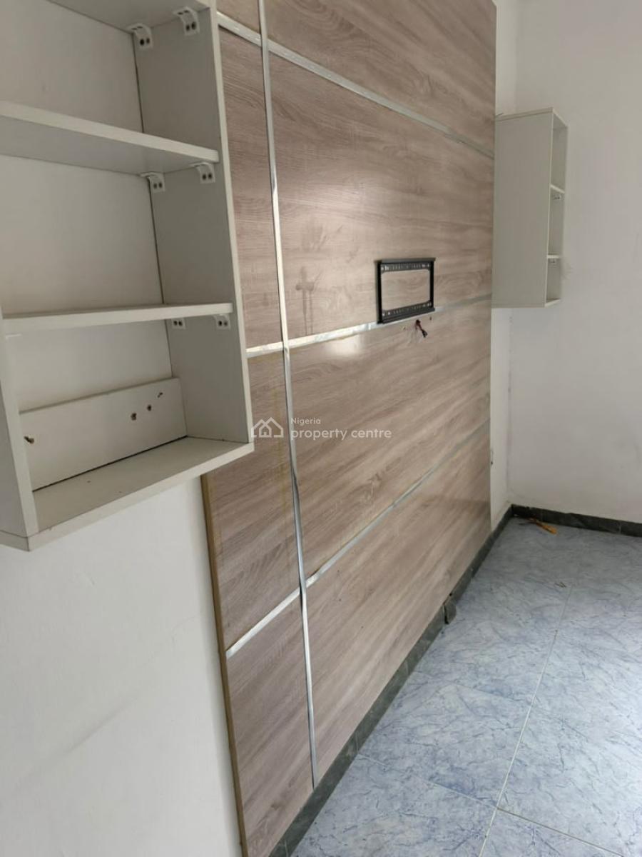 Vacant Clean Mini Flat, Lekki Phase 1, Lekki, Lagos, Mini Flat (room and Parlour) for Rent